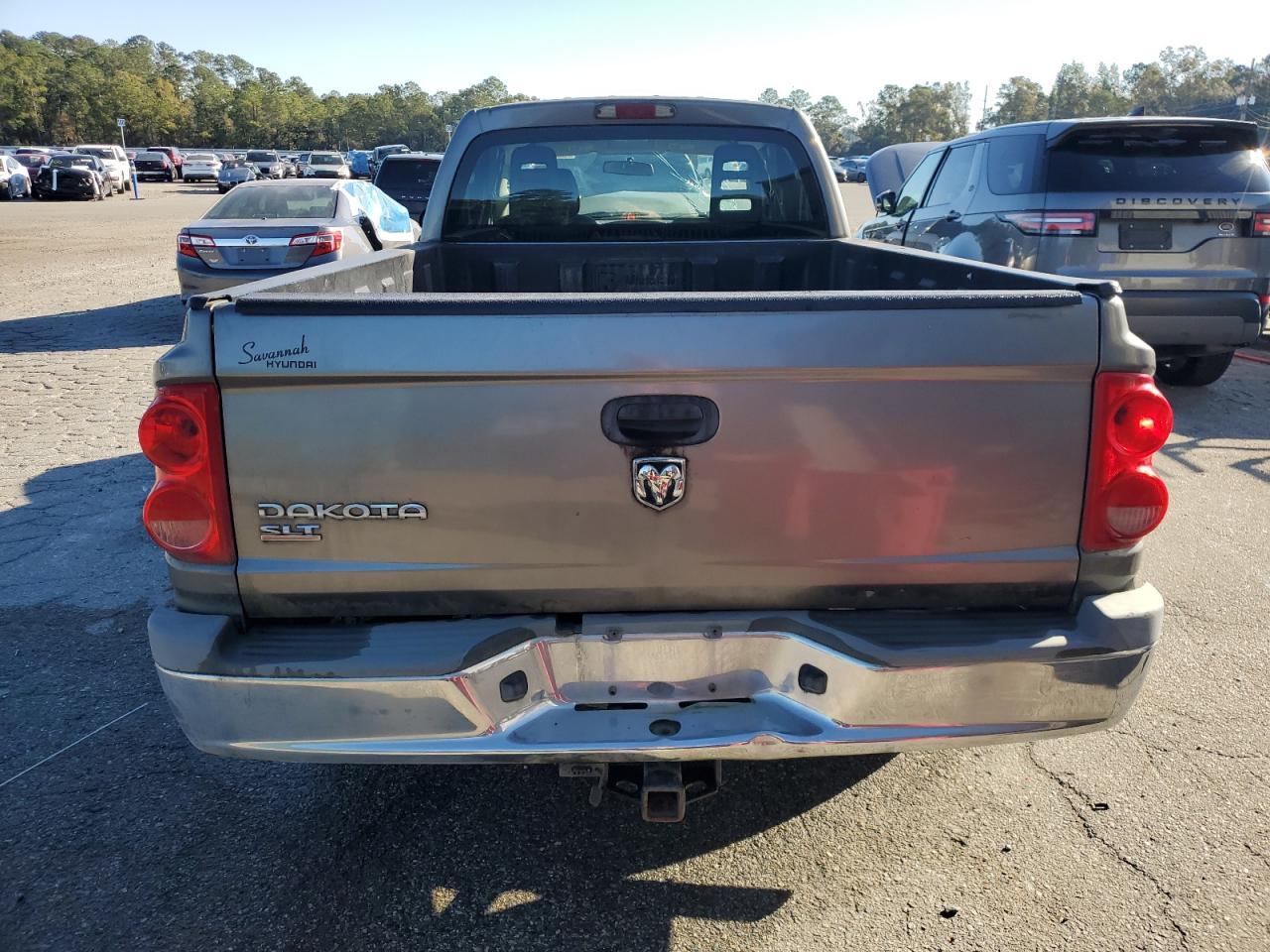 2006 DODGE Dakota