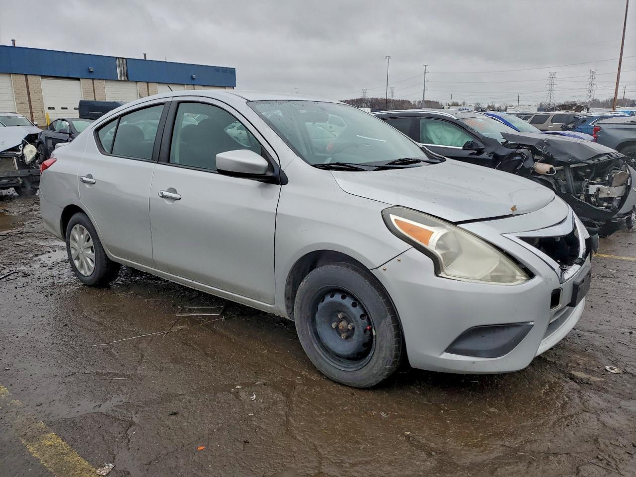 2018 NISSAN VERSA