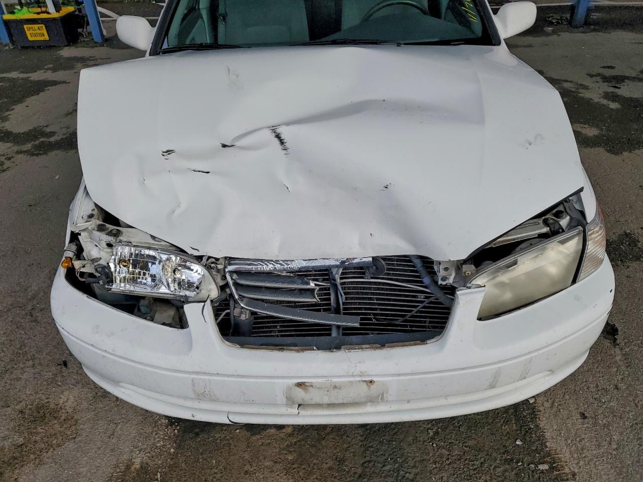 2000 TOYOTA CAMRY
