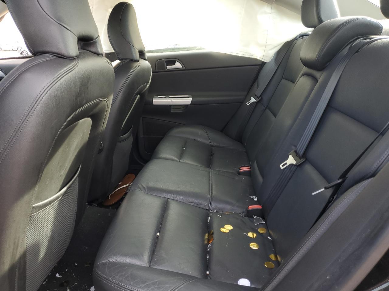 2010 VOLVO S40