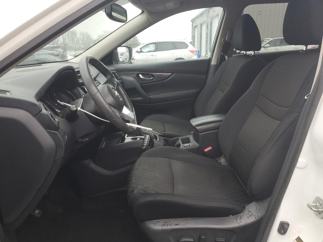 2017 NISSAN ROGUE
