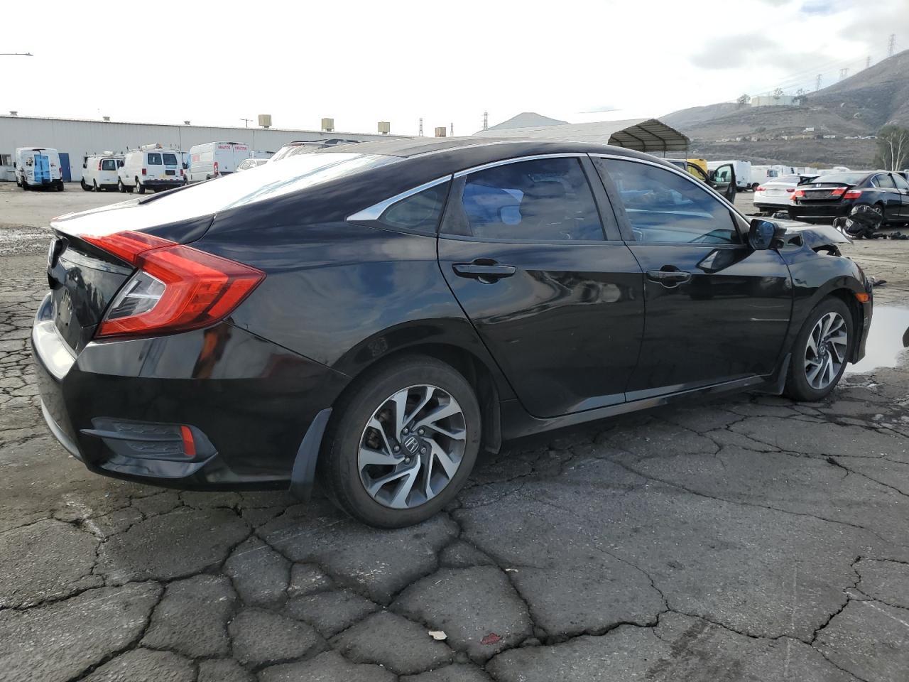 2016 HONDA CIVIC