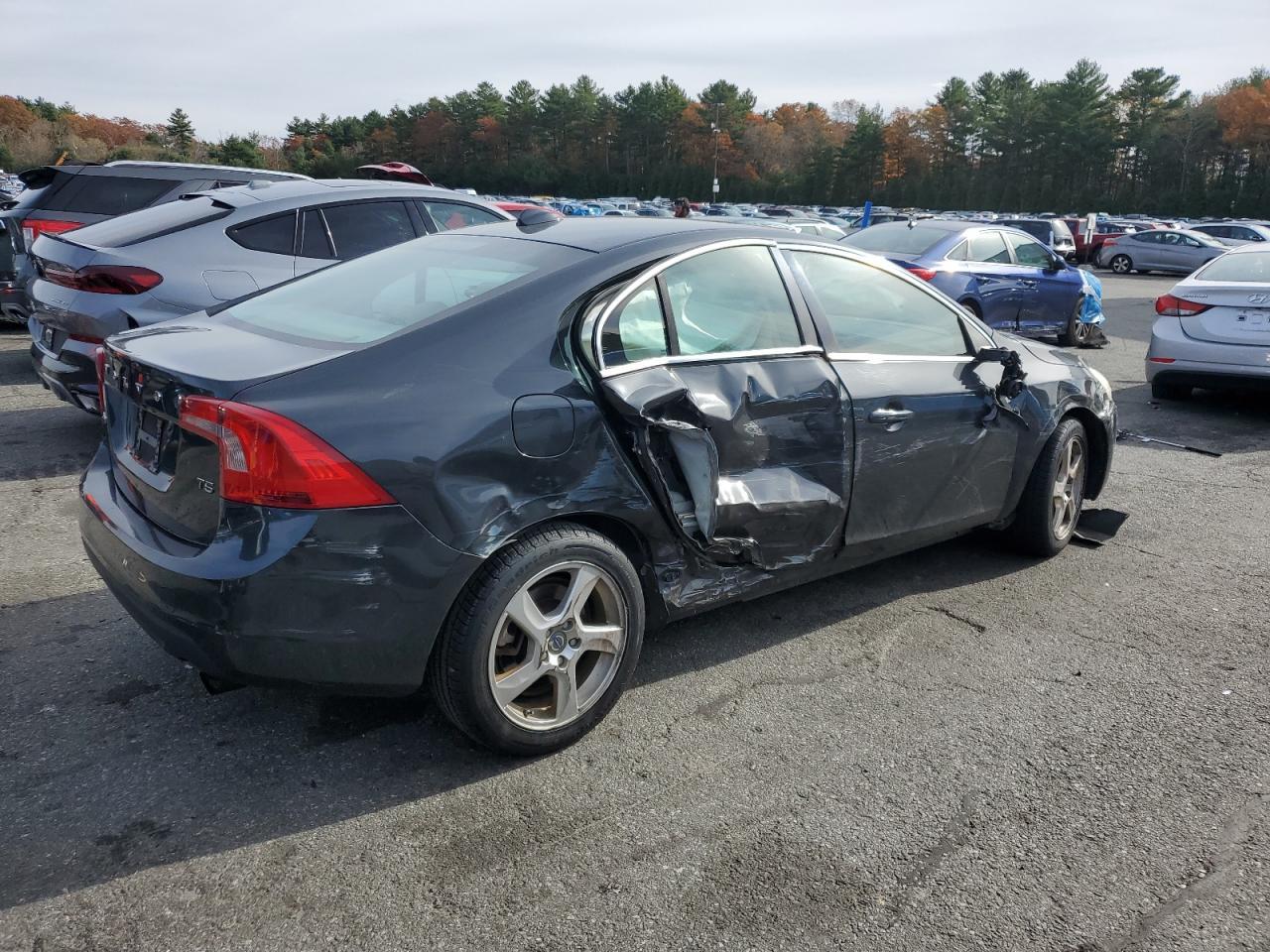 2012 VOLVO S60
