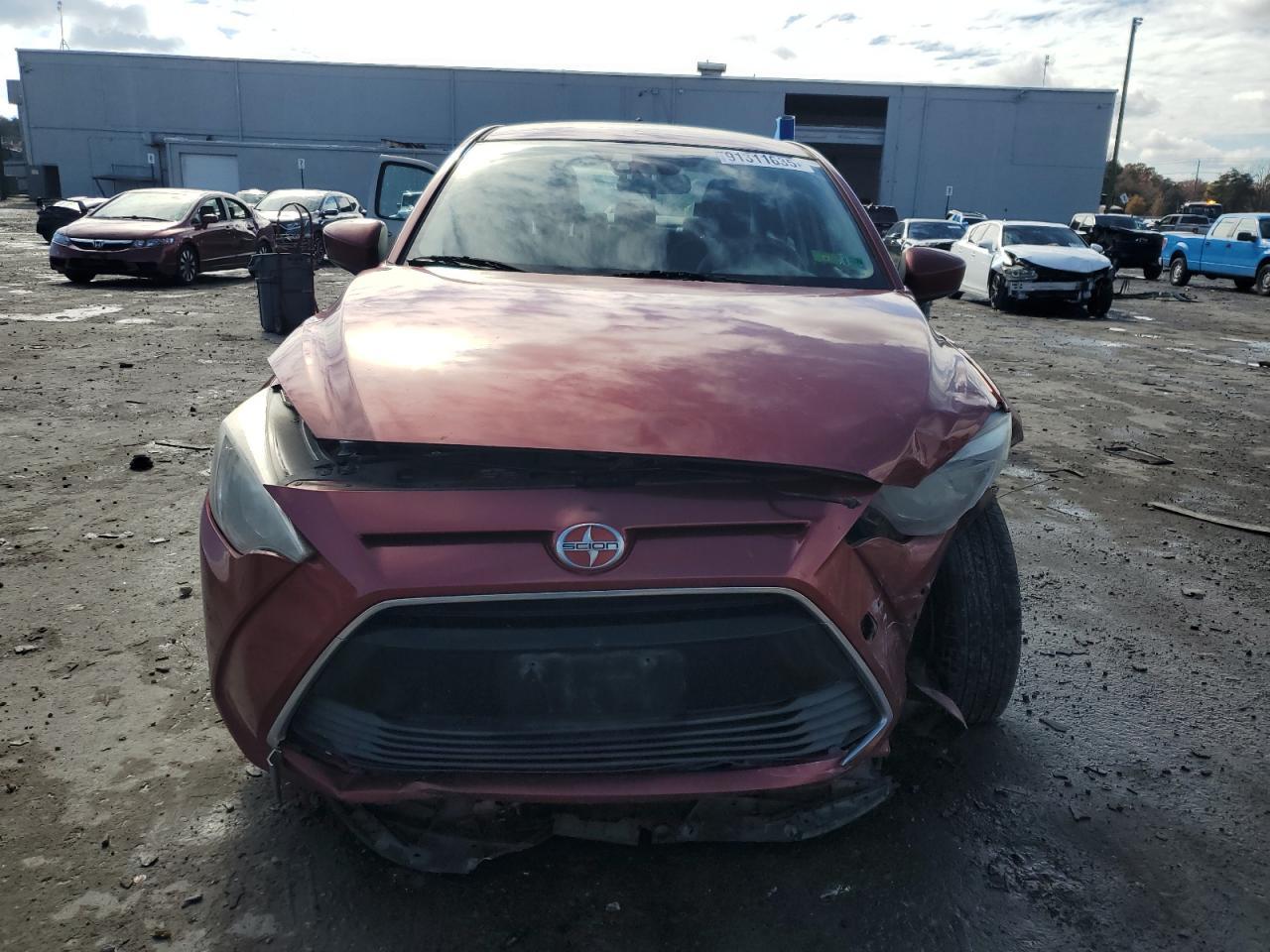 2016 TOYOTA SCION