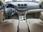 2010 TOYOTA HIGHLANDER