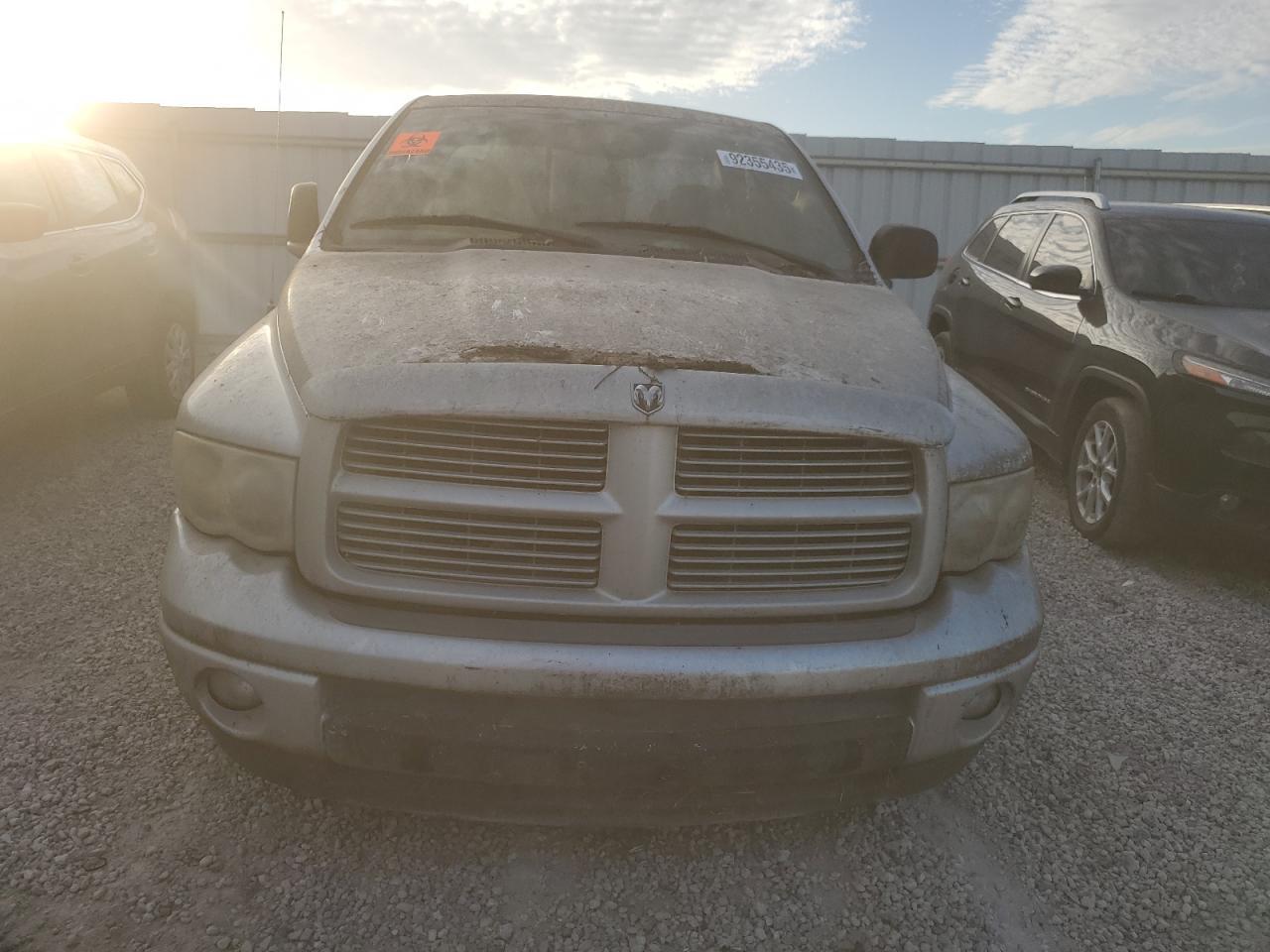 2004 DODGE RAM 1500