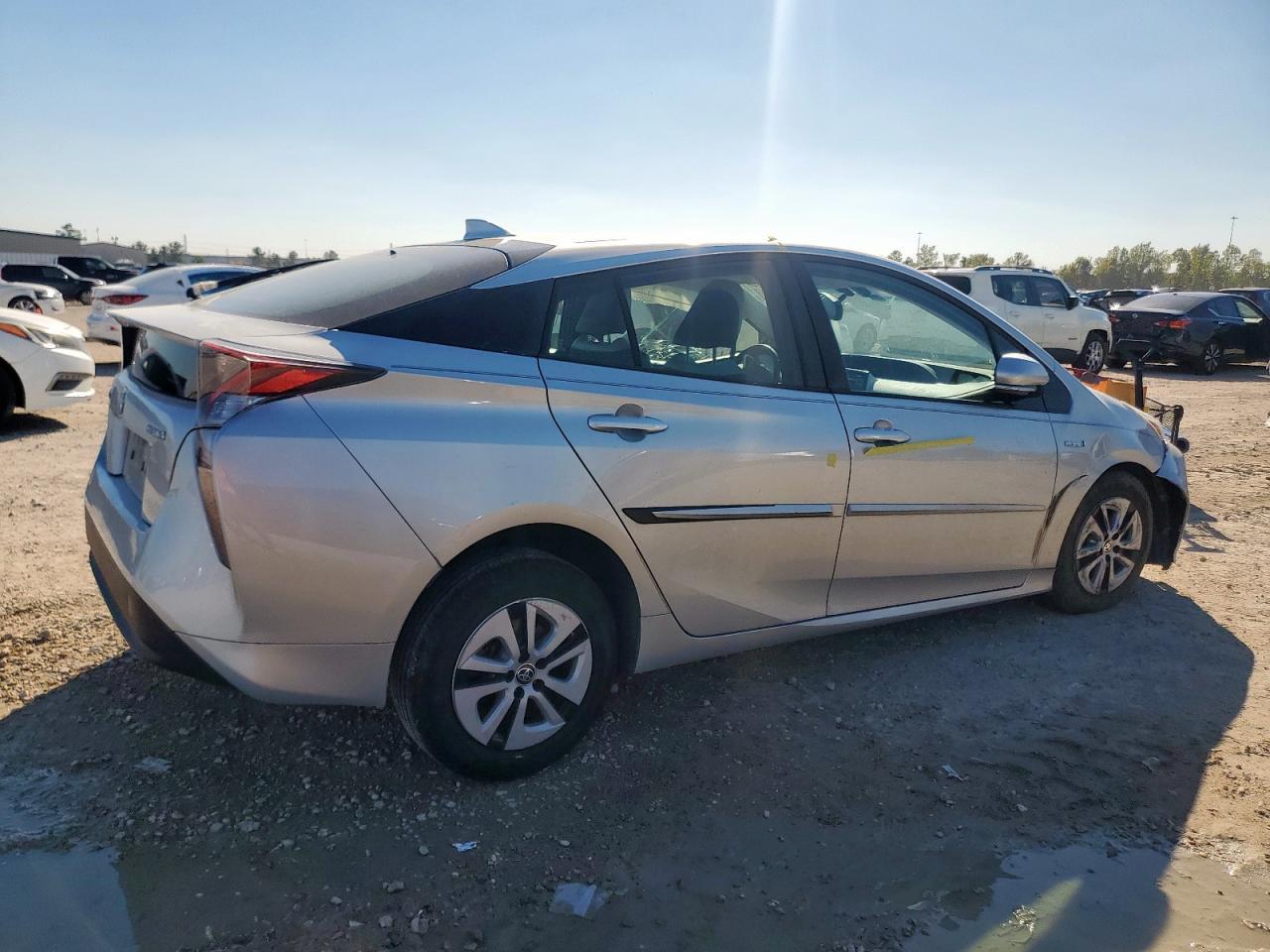 2016 TOYOTA PRIUS