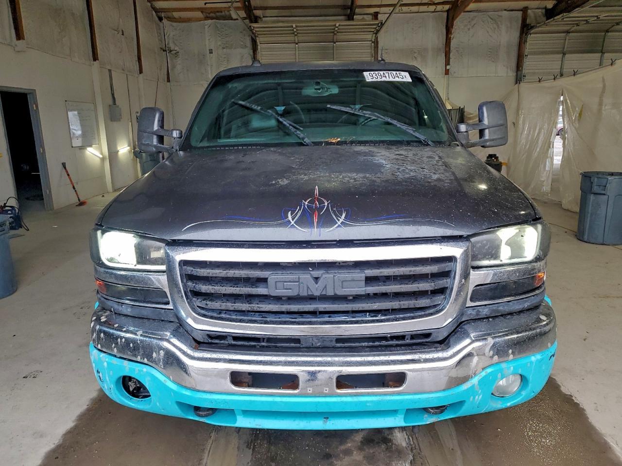 2005 GMC Sierra