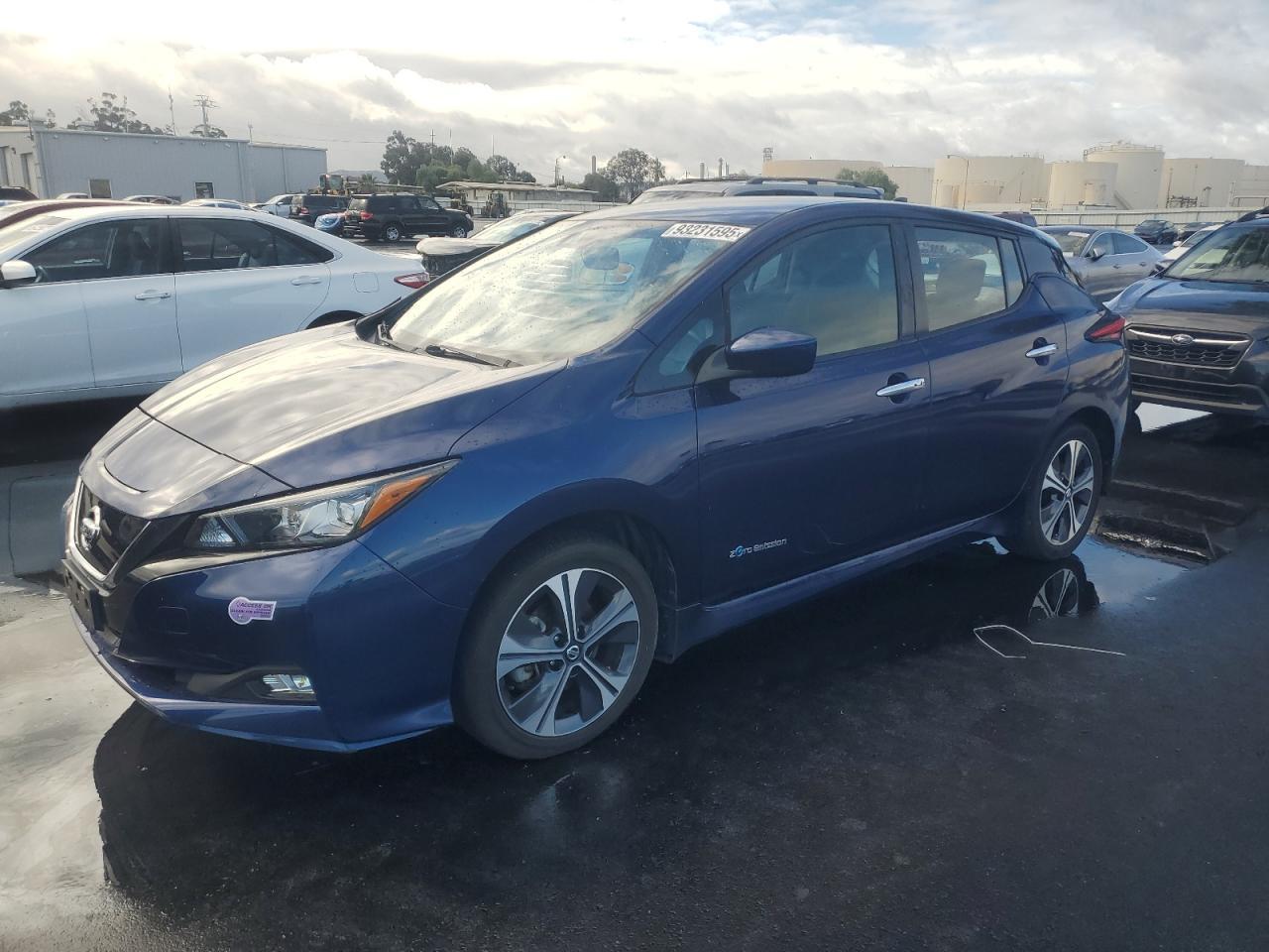 2019 NISSAN LEAF