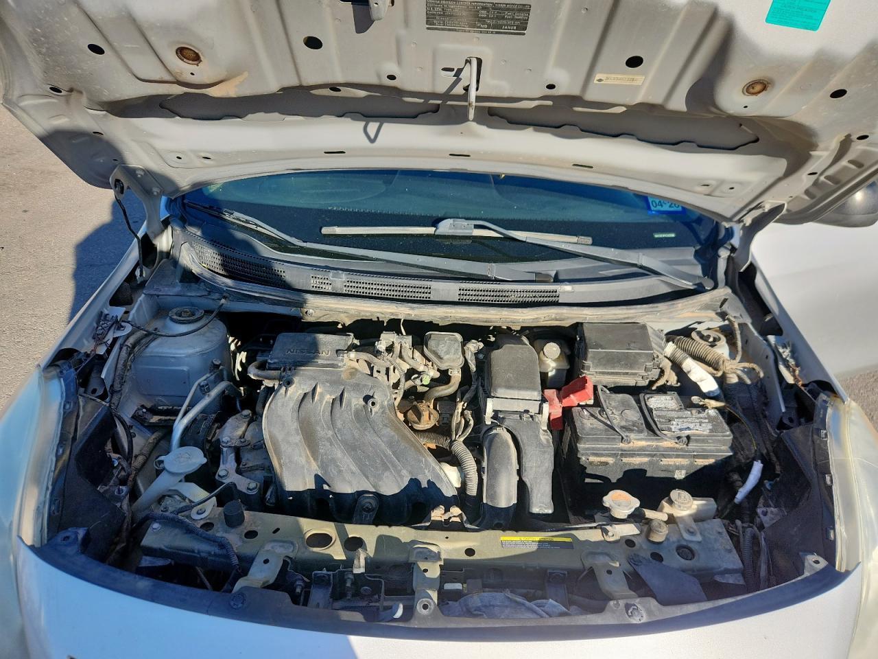 2012 NISSAN VERSA
