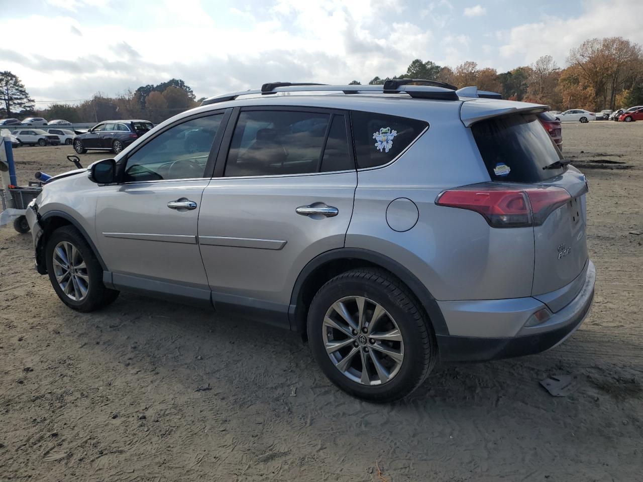 2017 TOYOTA RAV4