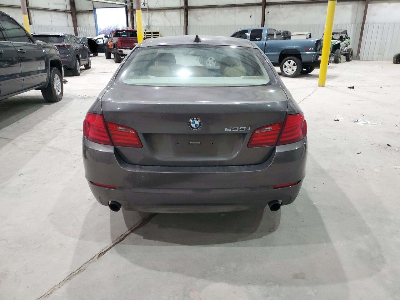 2011 BMW 5 series