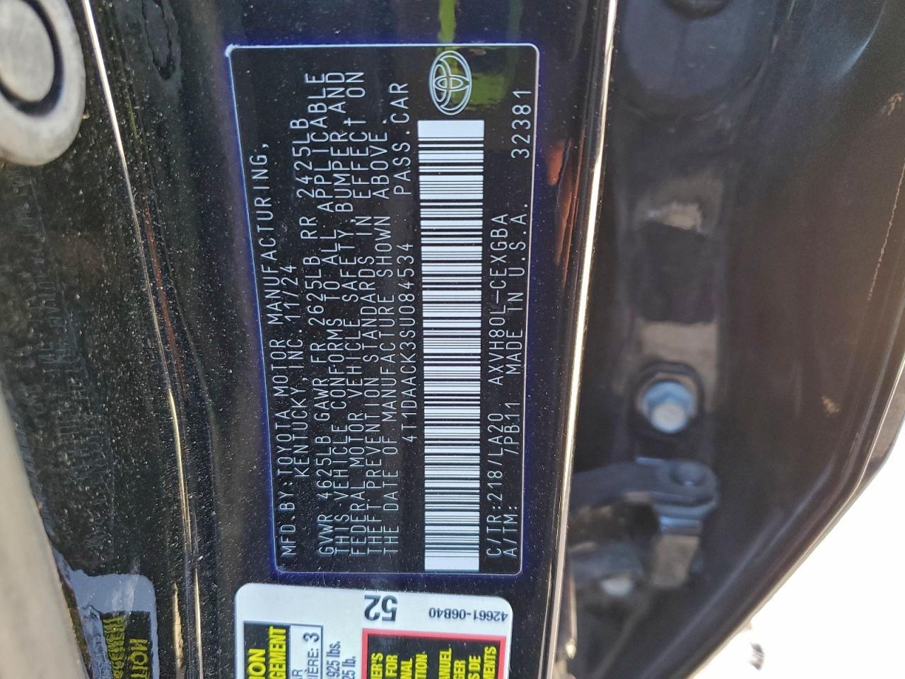 2025 TOYOTA CAMRY