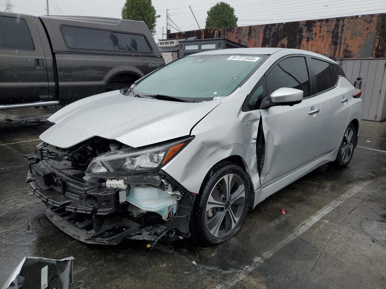 2020 NISSAN LEAF