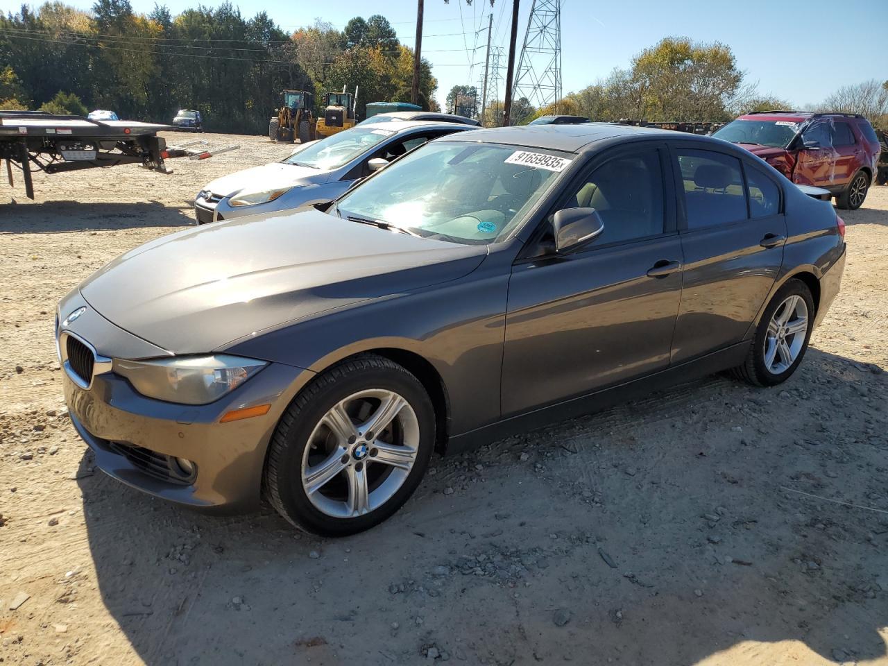 2013 BMW 3 SERIES
