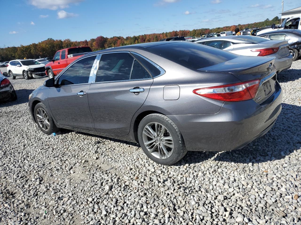 2016 TOYOTA CAMRY