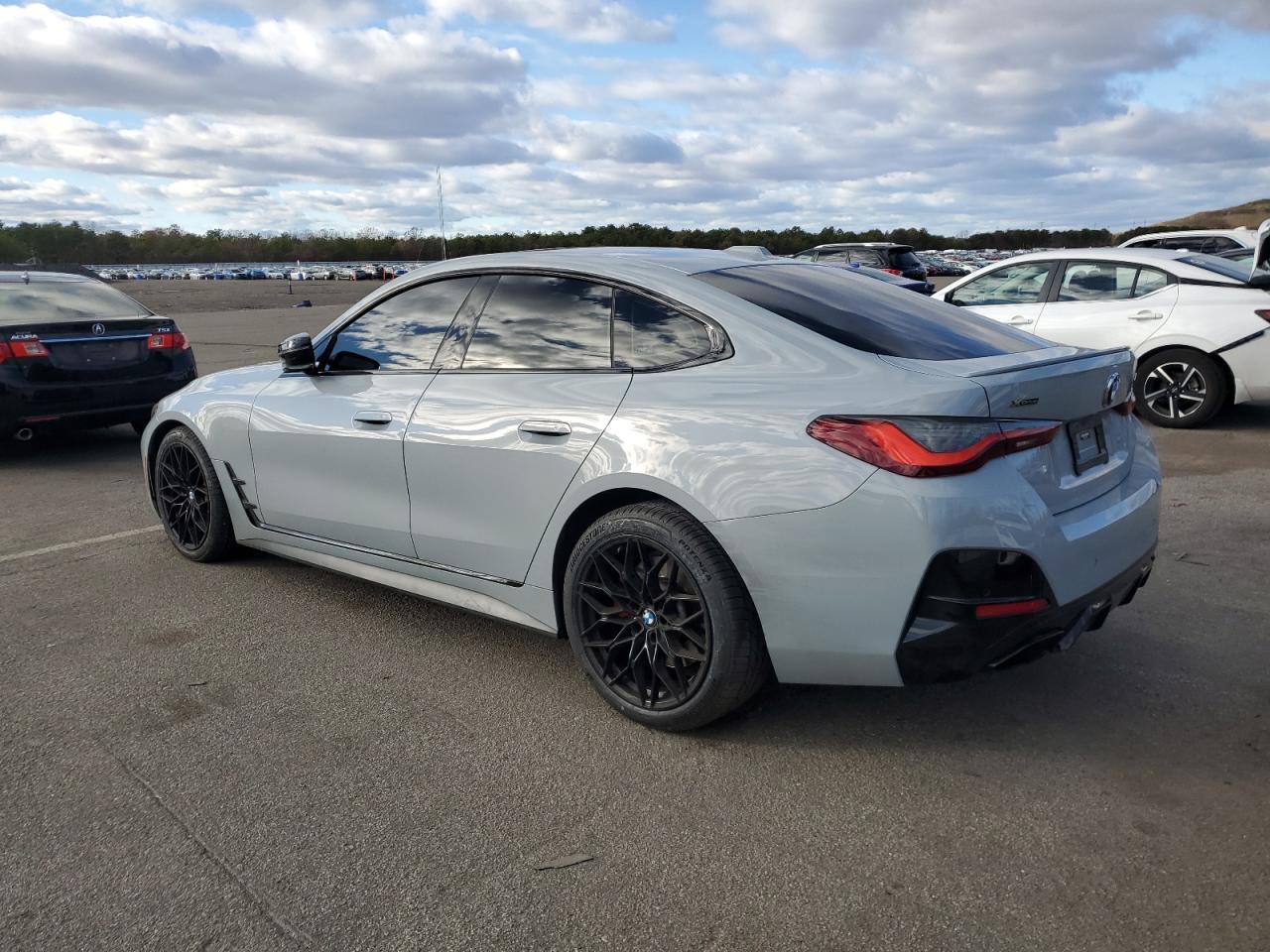 2022 BMW M440i