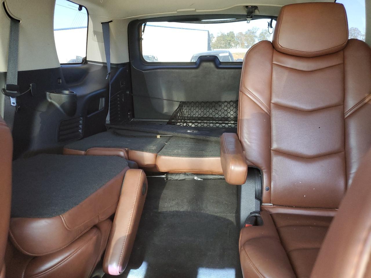 2018 CADILLAC ESCALADE