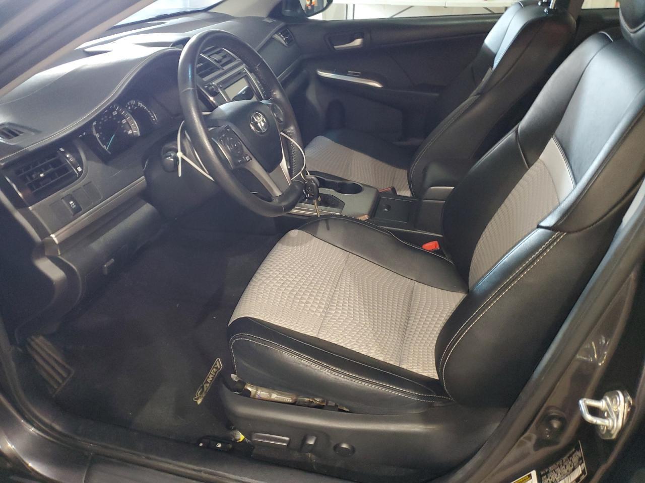 2012 TOYOTA CAMRY