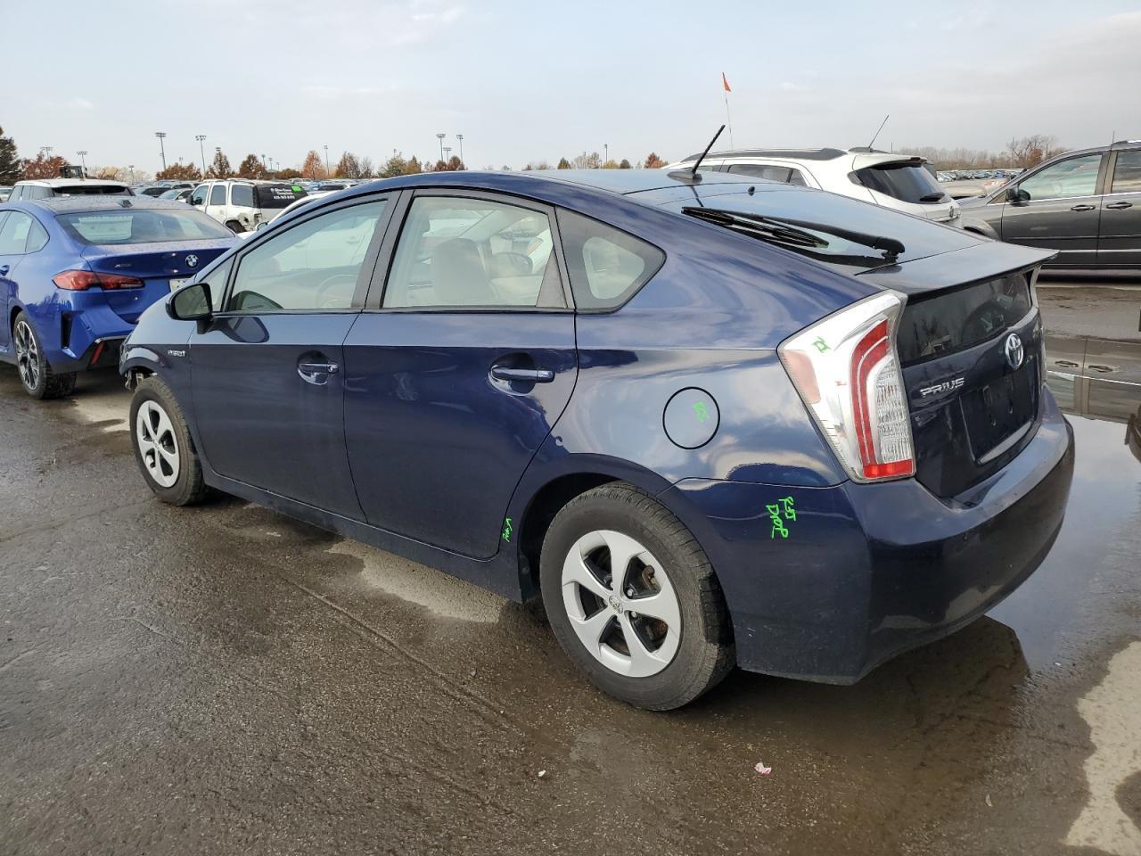 2013 TOYOTA PRIUS