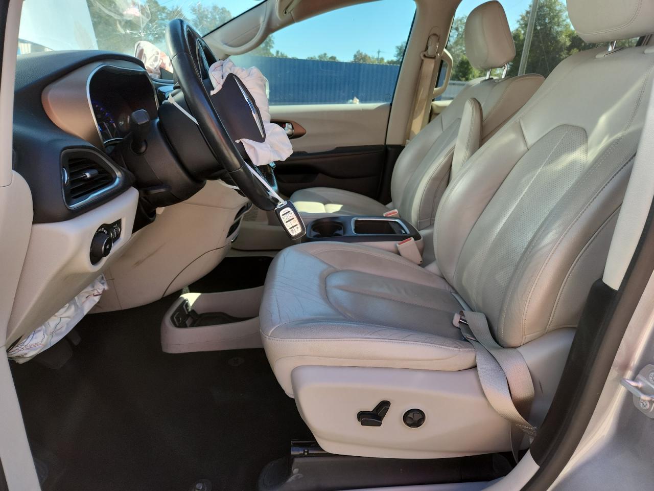 2019 CHRYSLER Pacifica