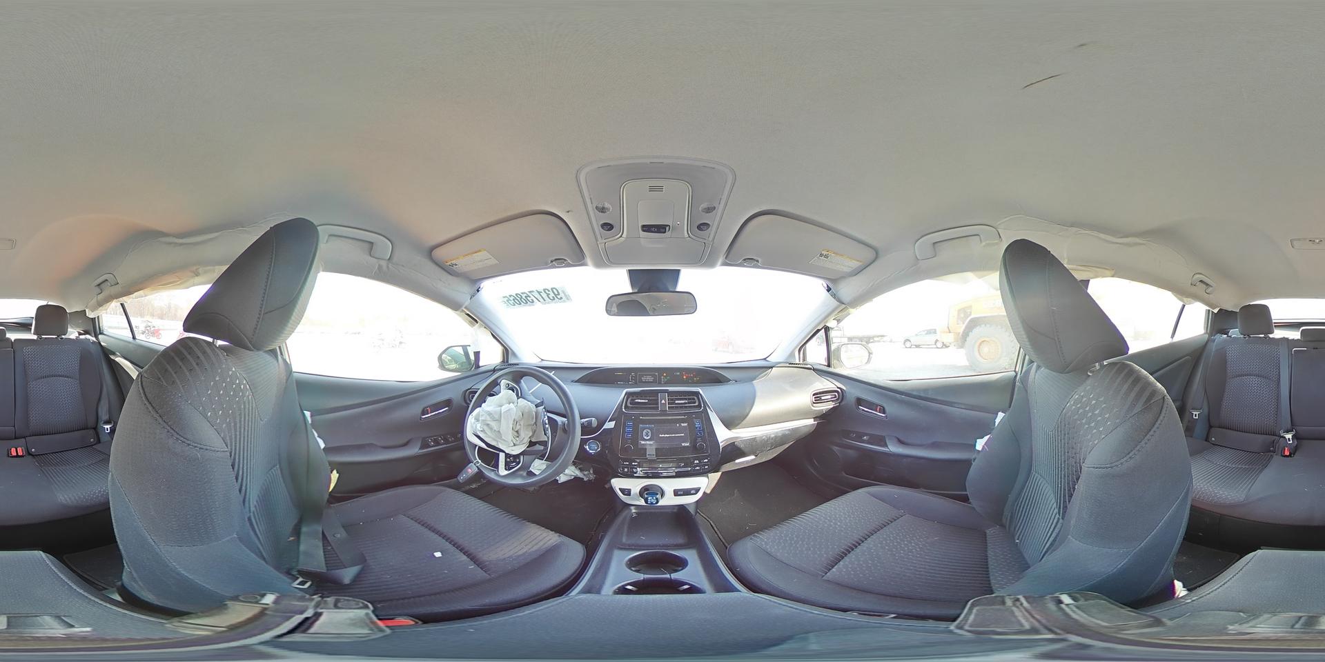 2018 TOYOTA PRIUS