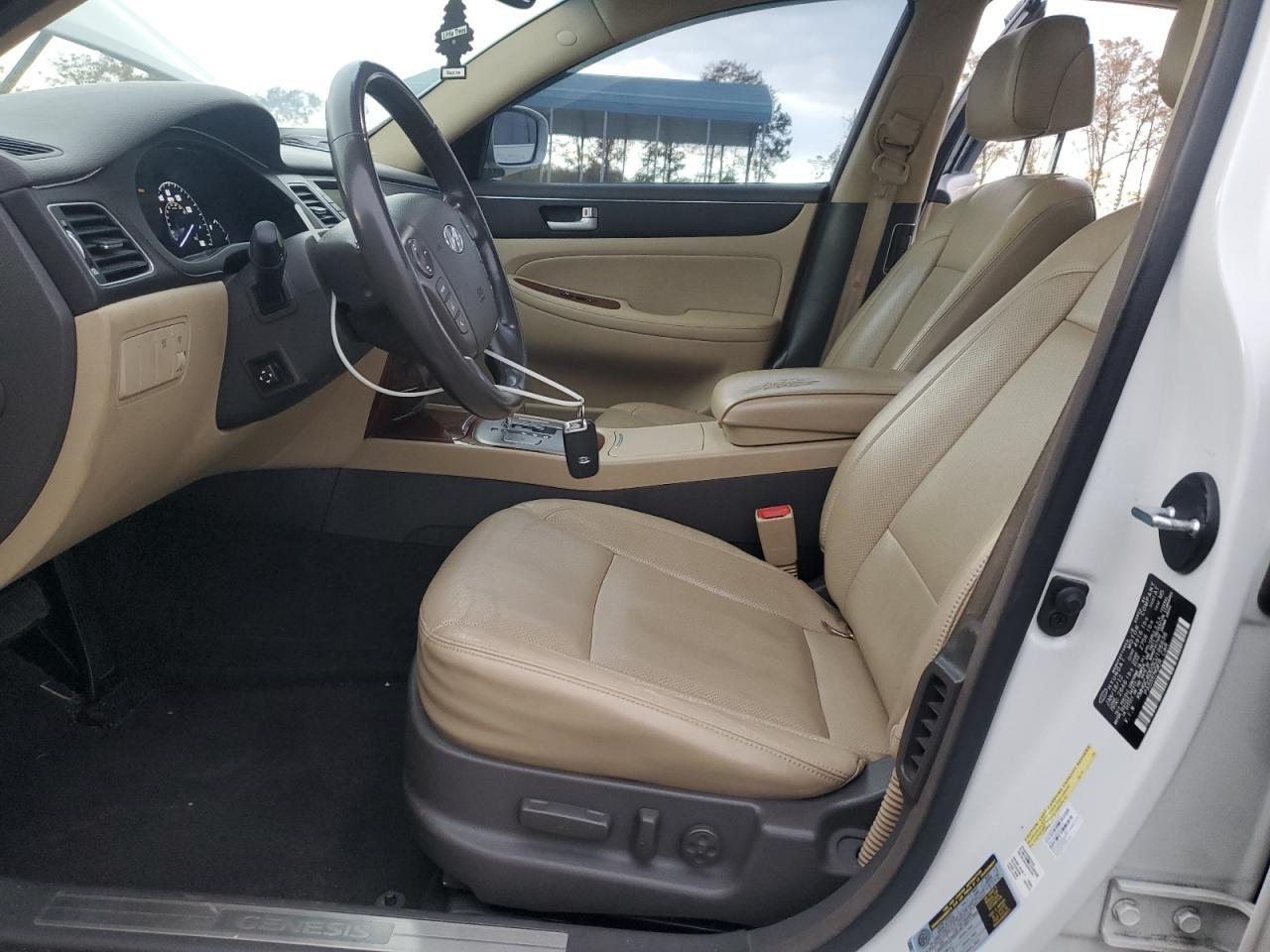 2012 HYUNDAI GENESIS