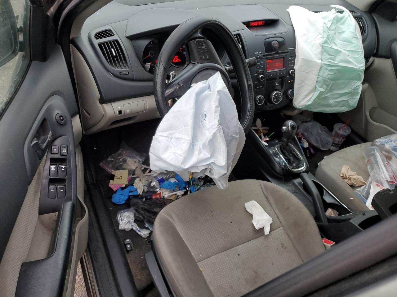 2011 KIA FORTE