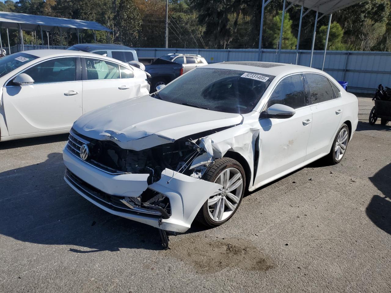 2018 VOLKSWAGEN Passat