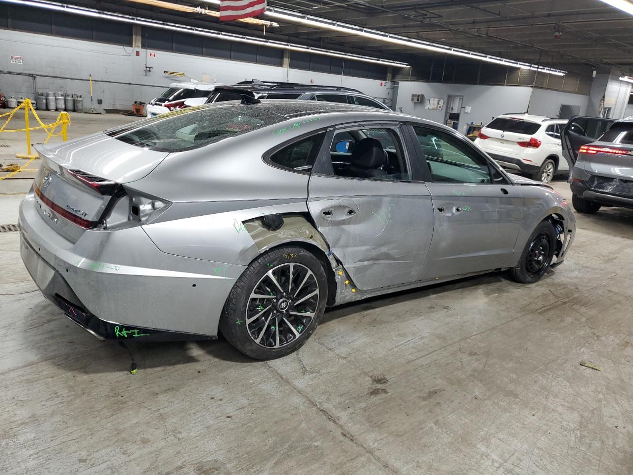 2021 HYUNDAI SONATA