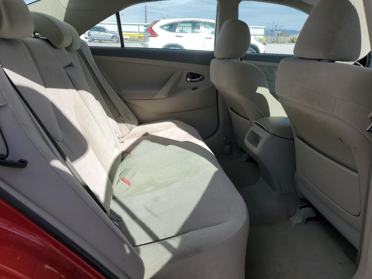 2011 TOYOTA CAMRY