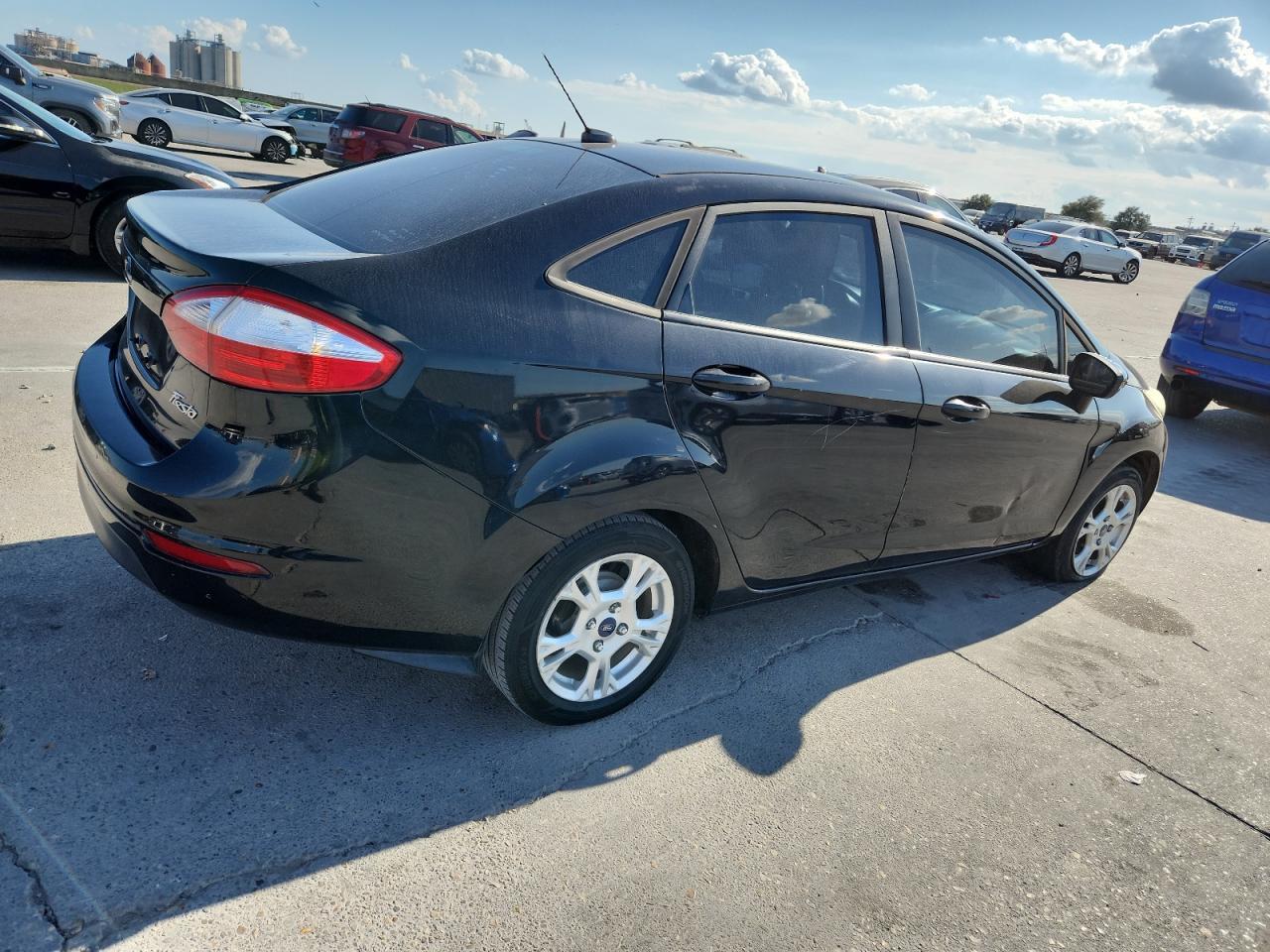 2016 FORD Fiesta
