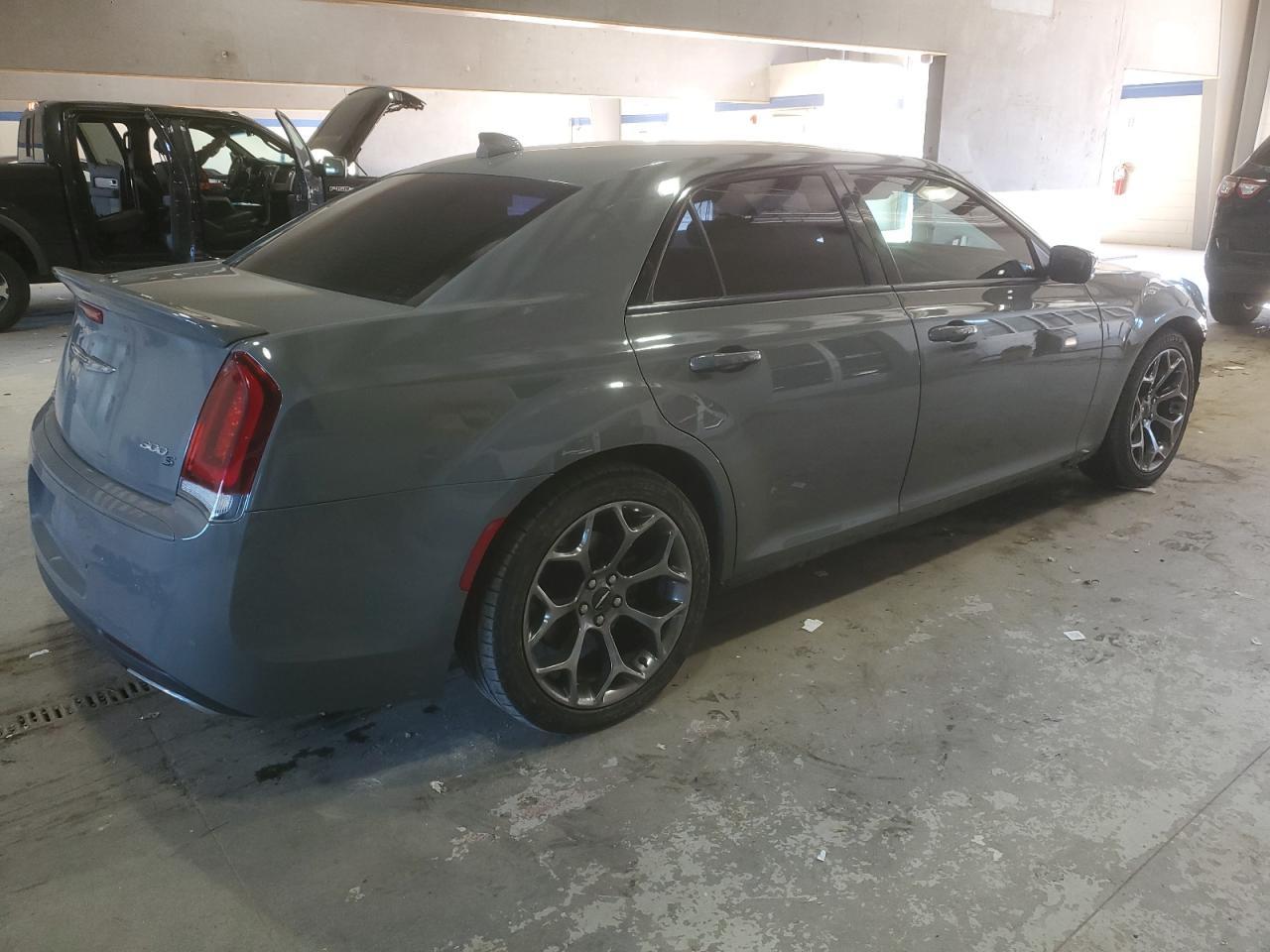 2017 CHRYSLER 300