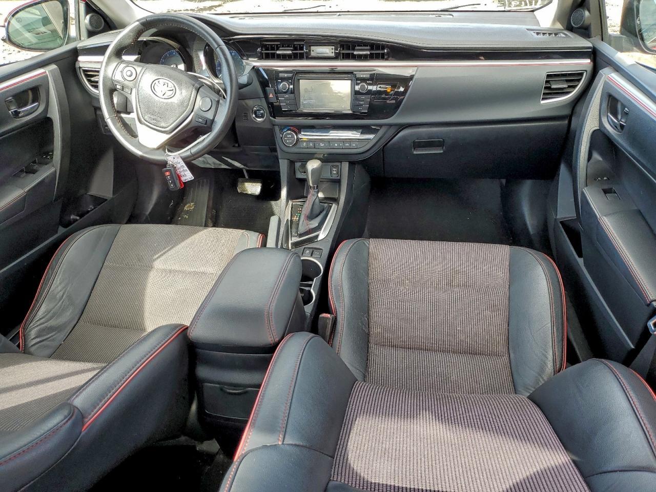 2016 TOYOTA COROLLA