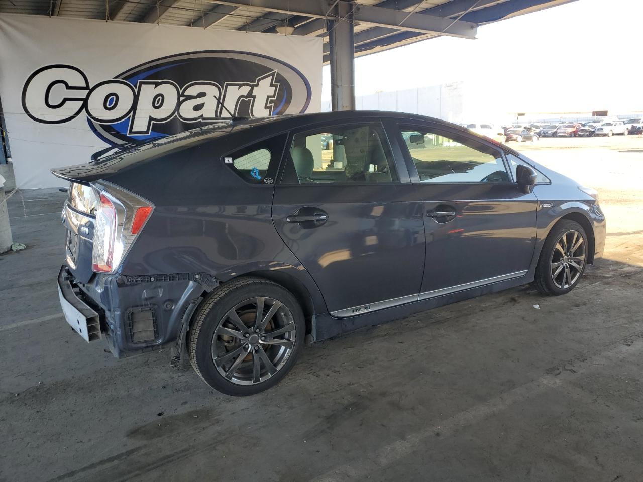 2012 TOYOTA PRIUS