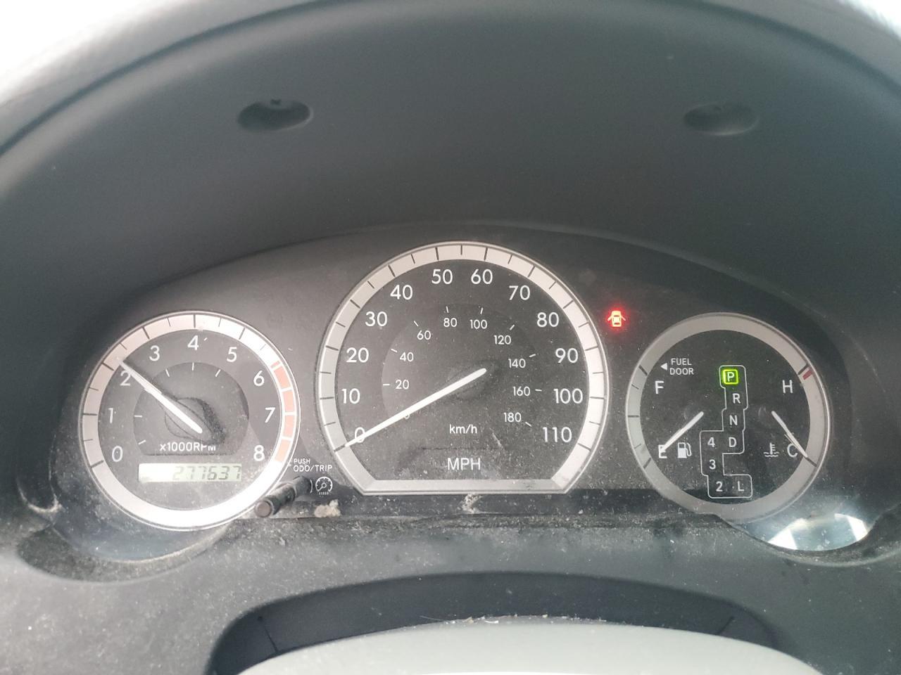 2004 TOYOTA SIENNA