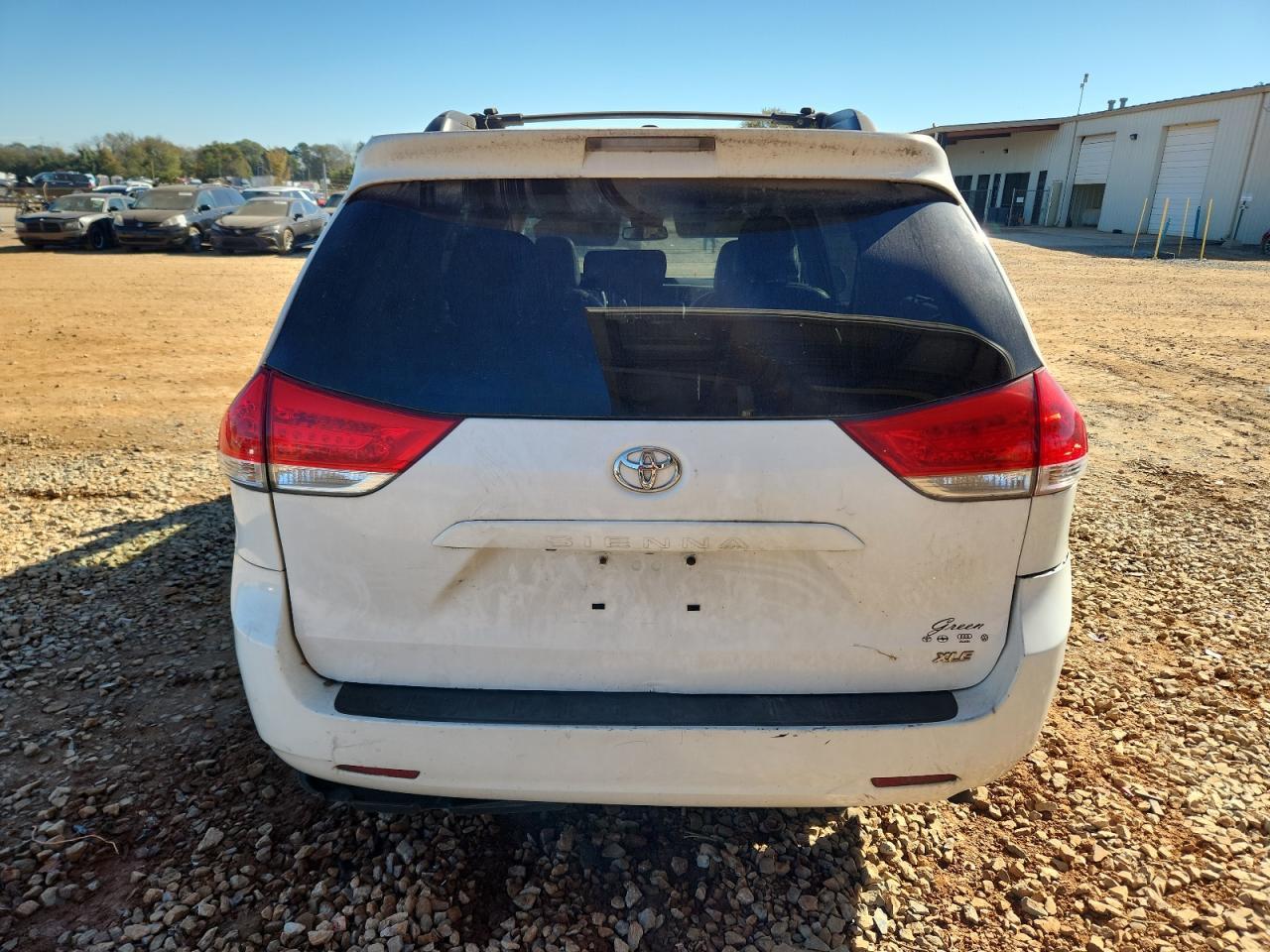 2013 TOYOTA SIENNA