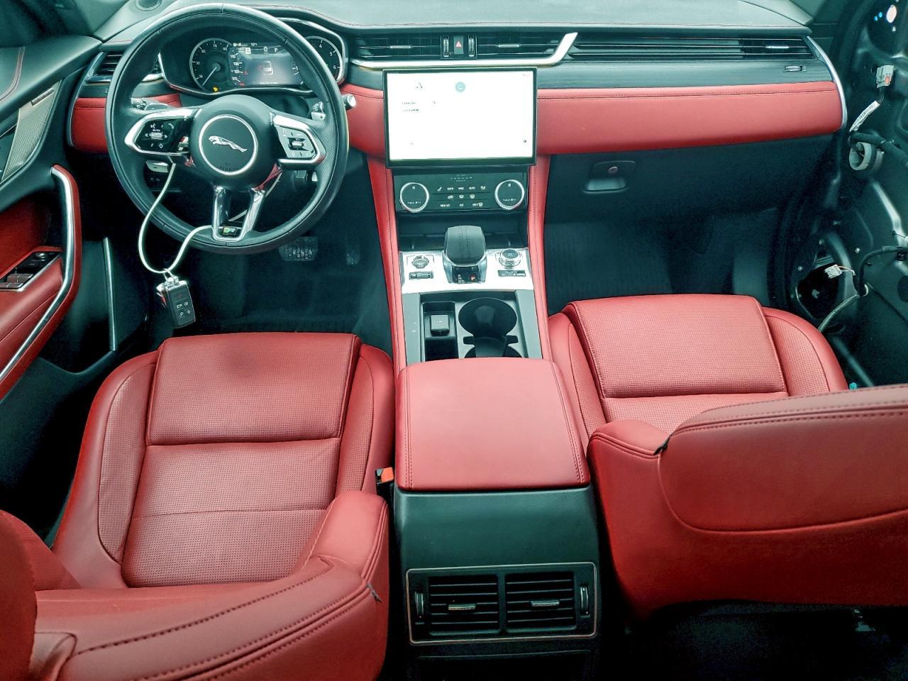 2023 JAGUAR F-Pace