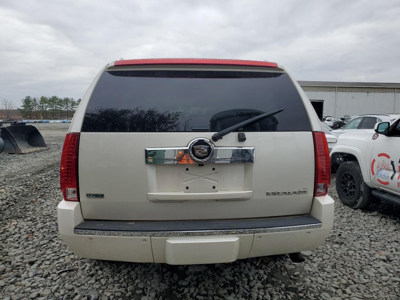 2012 CADILLAC Escalade ESV