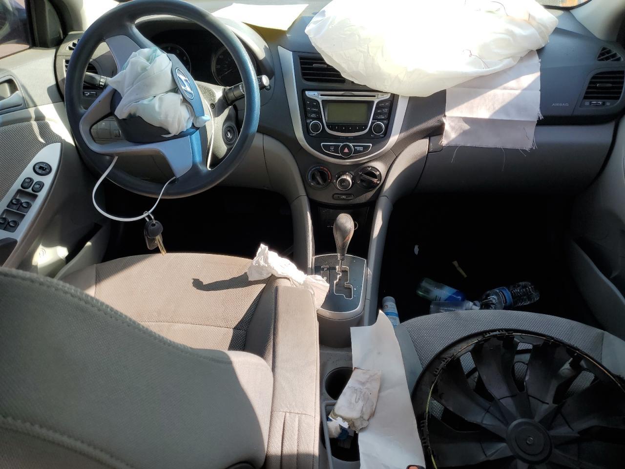 2013 HYUNDAI ACCENT