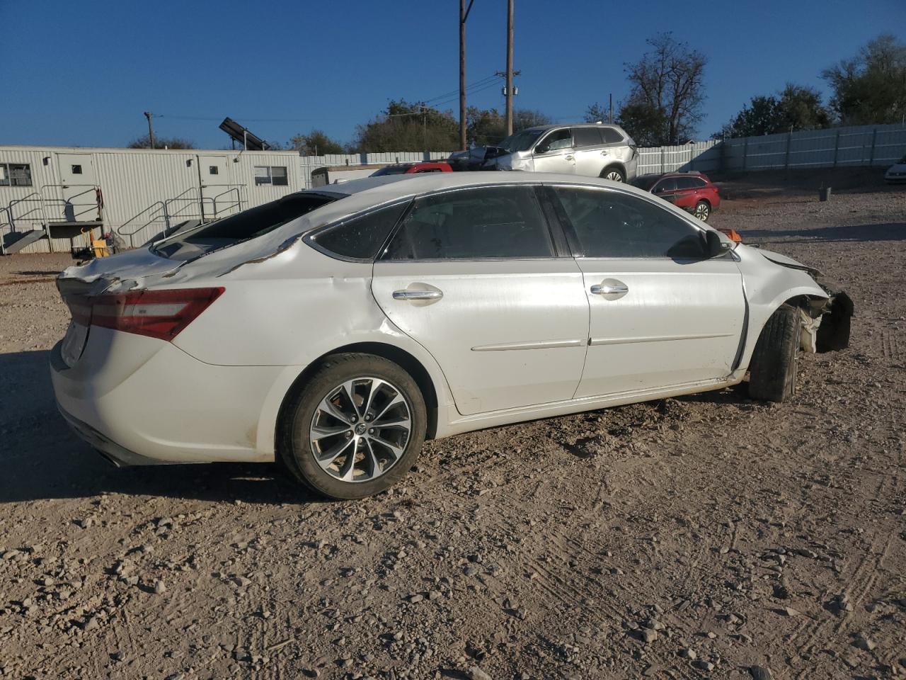 2016 TOYOTA Avalon