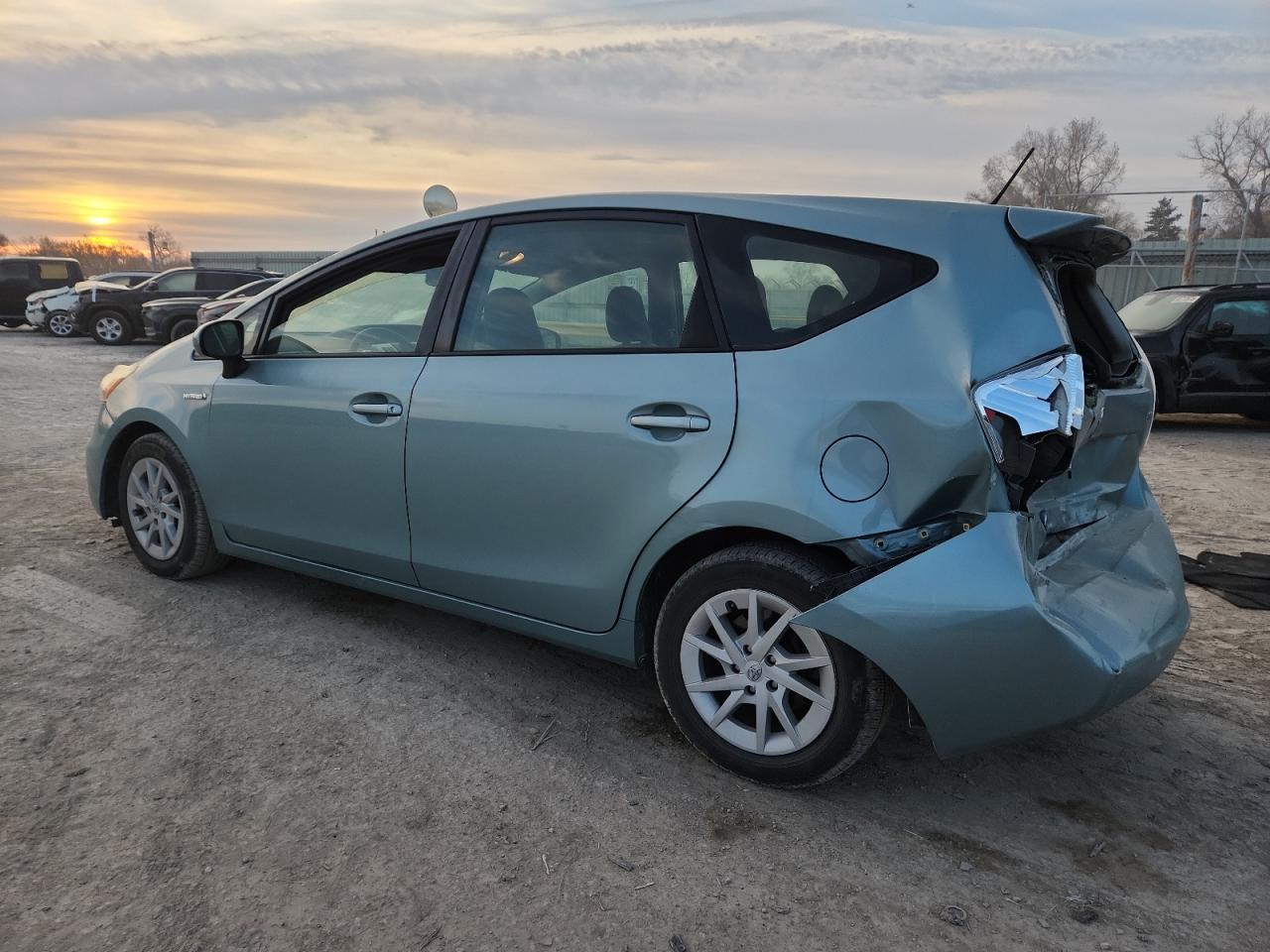 2014 TOYOTA PRIUS V