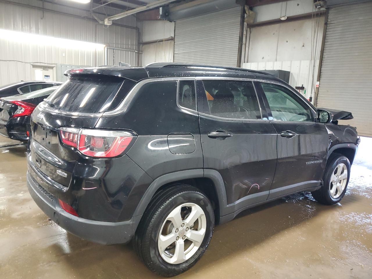 2017 JEEP Compass