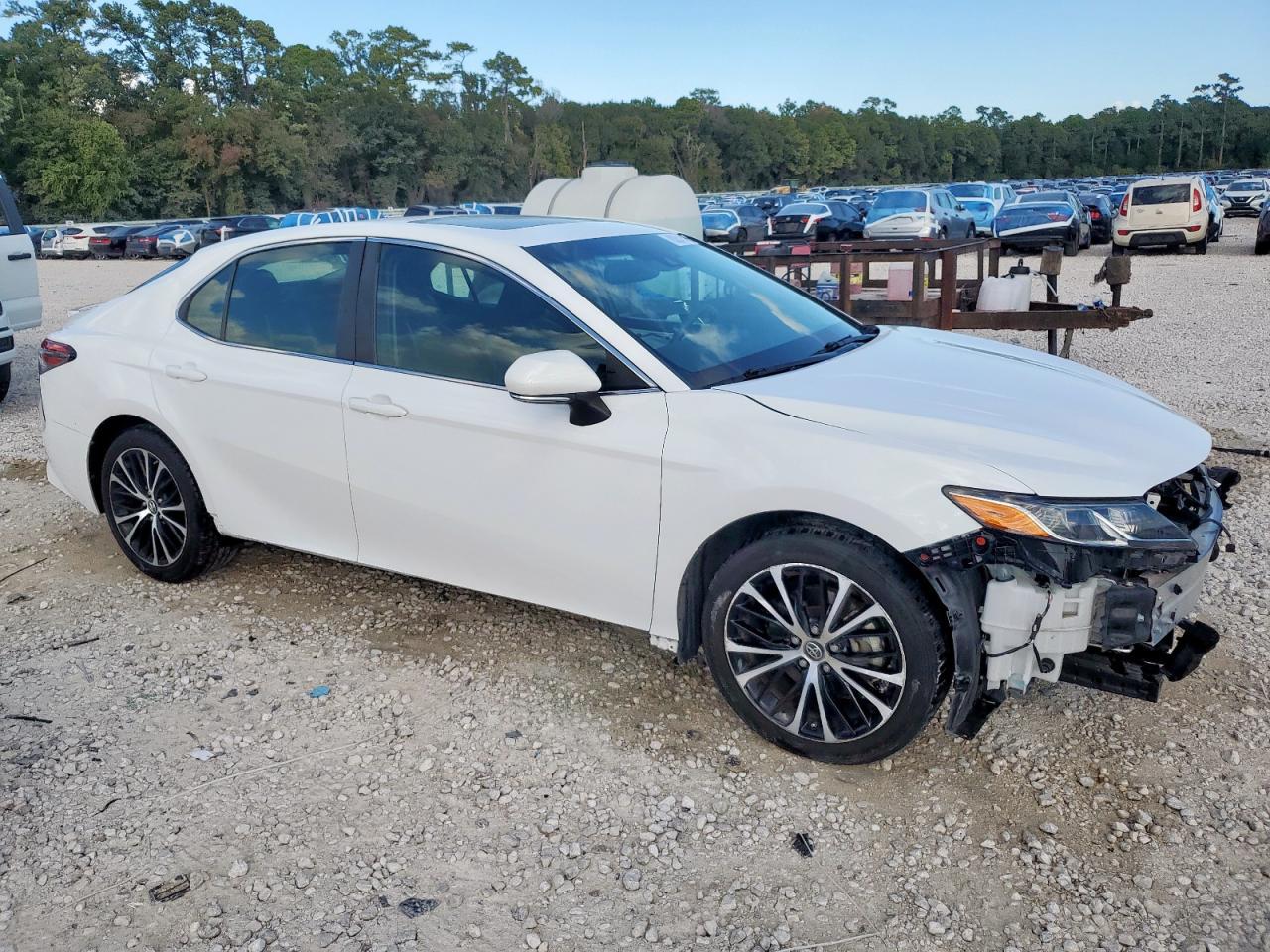 2018 TOYOTA CAMRY