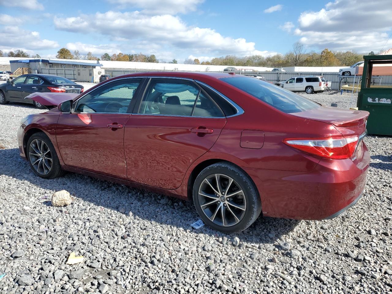 2016 TOYOTA CAMRY