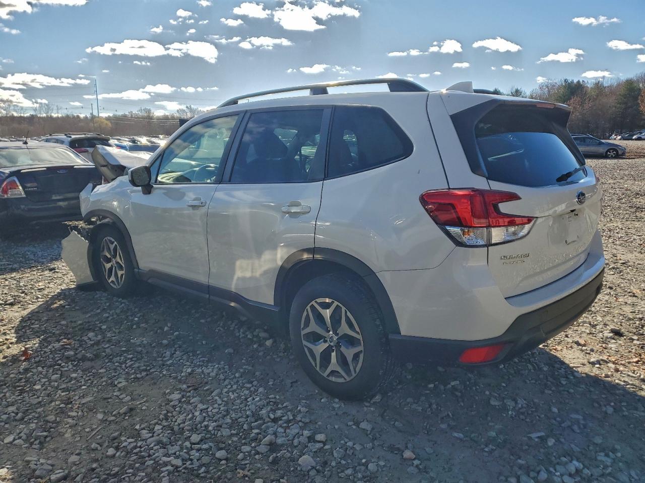 2019 SUBARU FORESTER