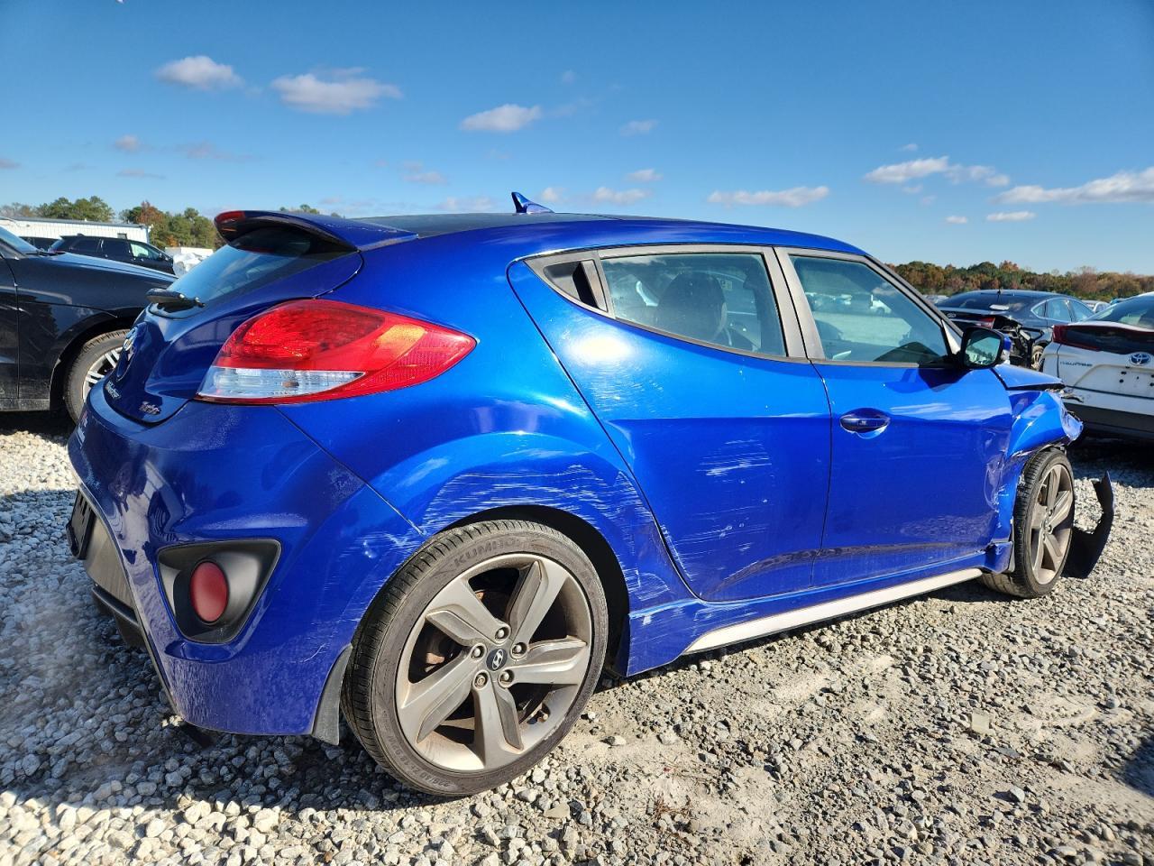 2013 HYUNDAI VELOSTER