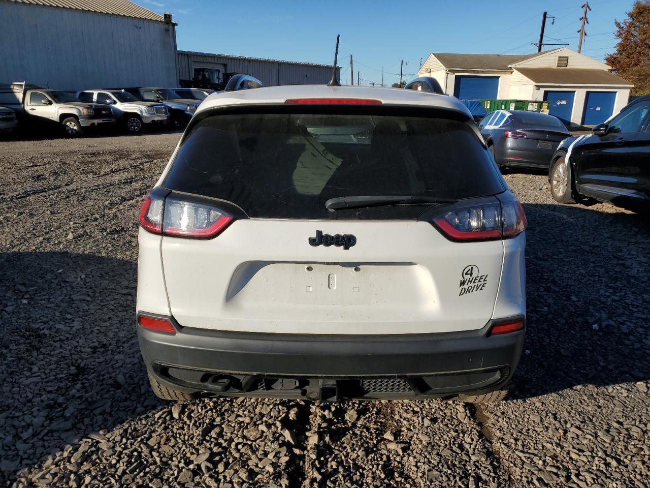 2022 JEEP CHEROKEE