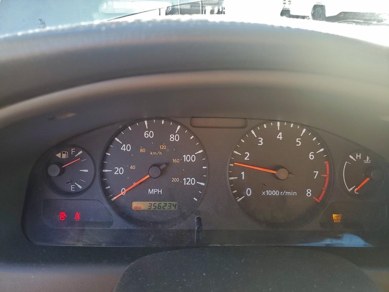 2004 NISSAN SENTRA