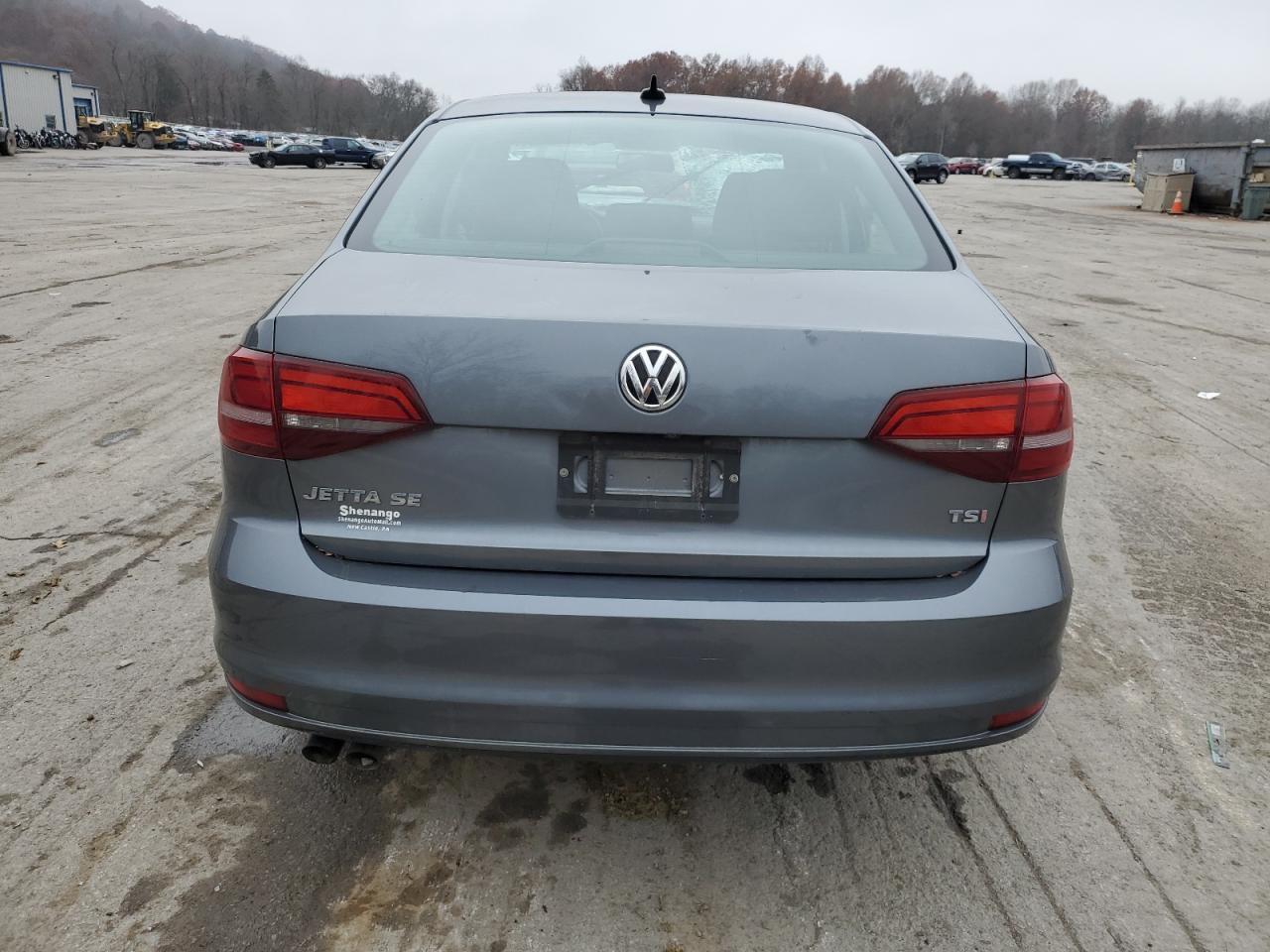 2016 VOLKSWAGEN JETTA